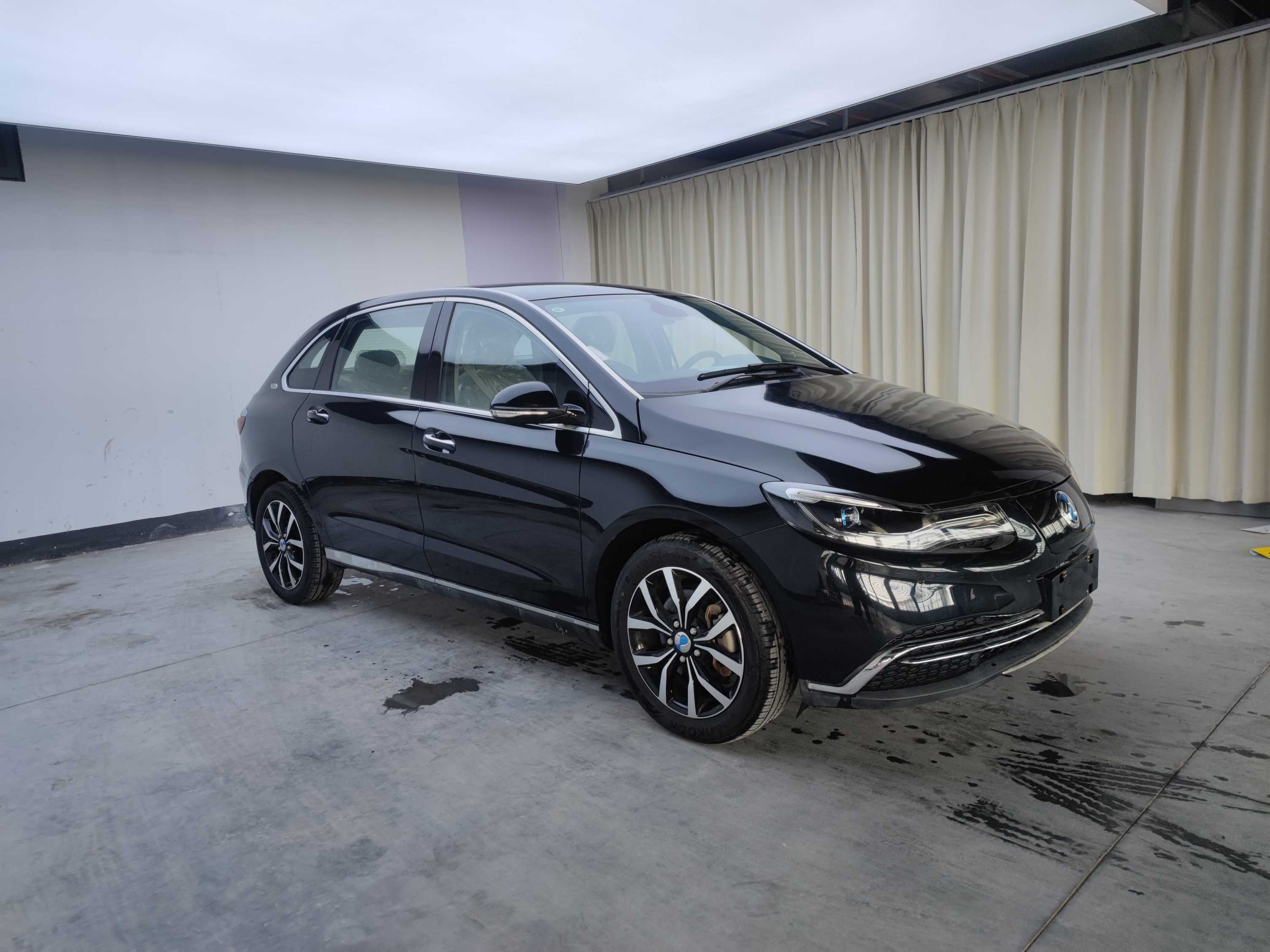 Denza DENZA 2019 car image #4