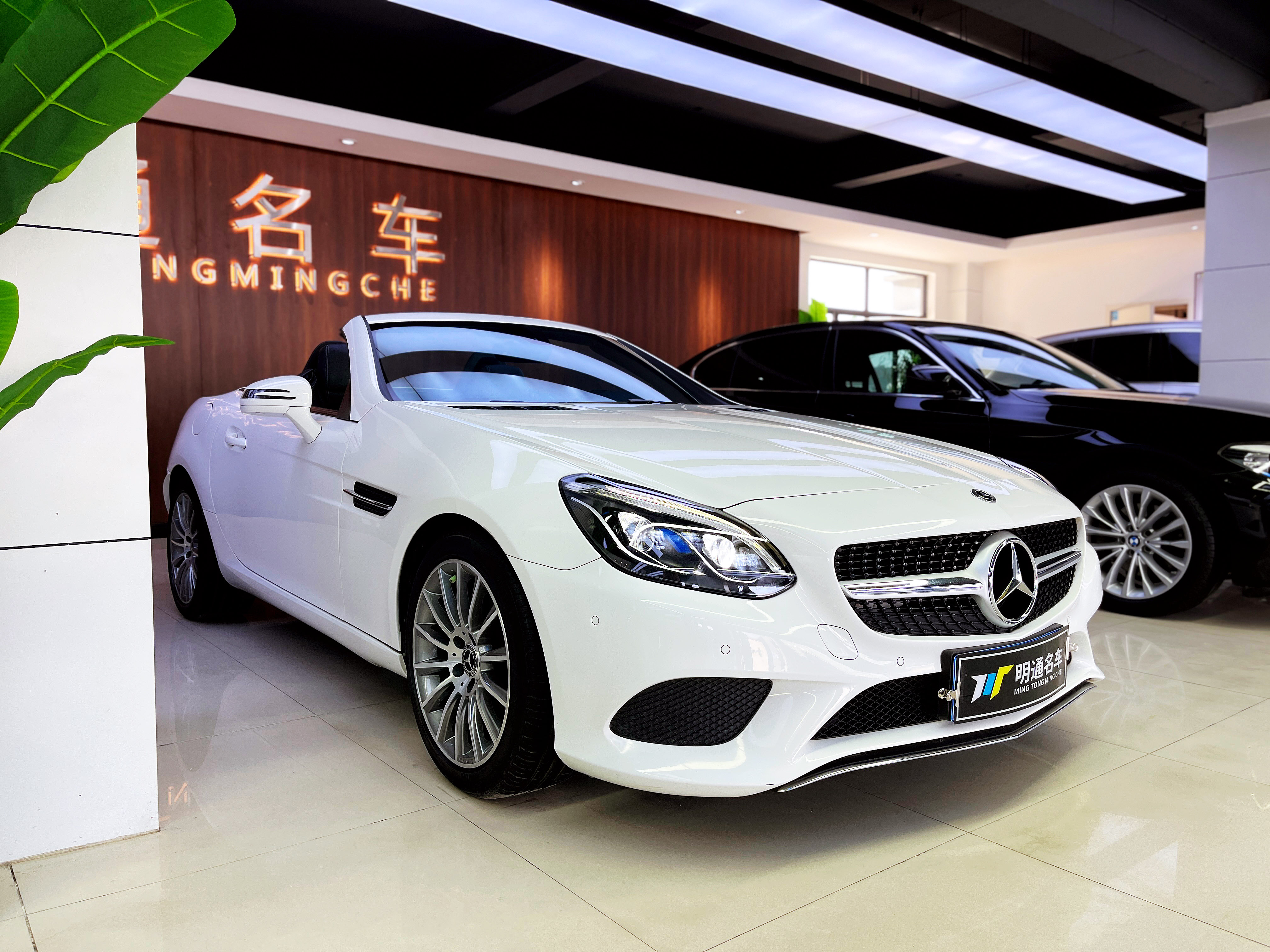 Mercedes-Benz SLC Class 2018 #4 Mercedes-Benz SLC Class 2018 car image #4