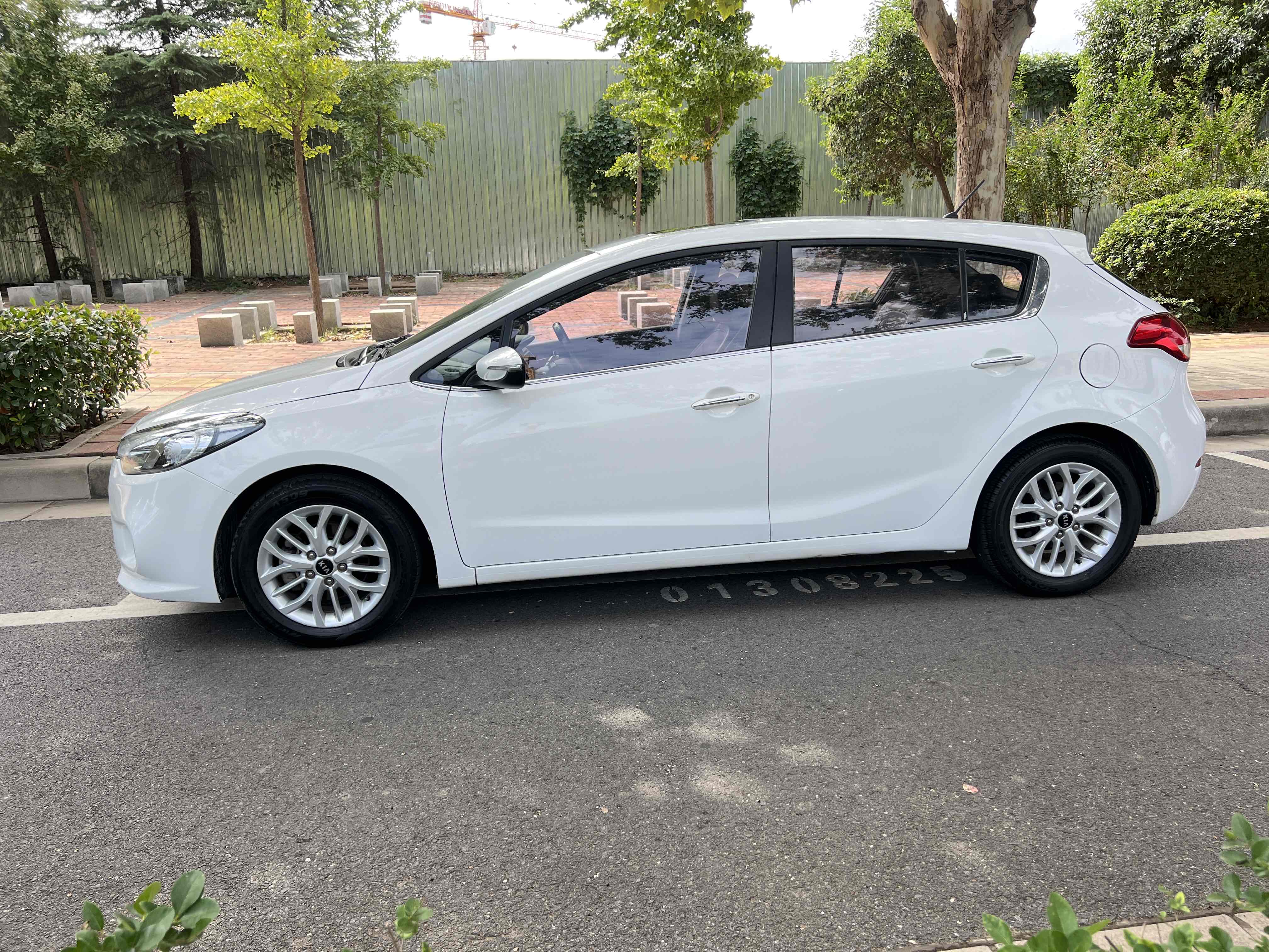 Kia Forte Koup 2015 car image #4