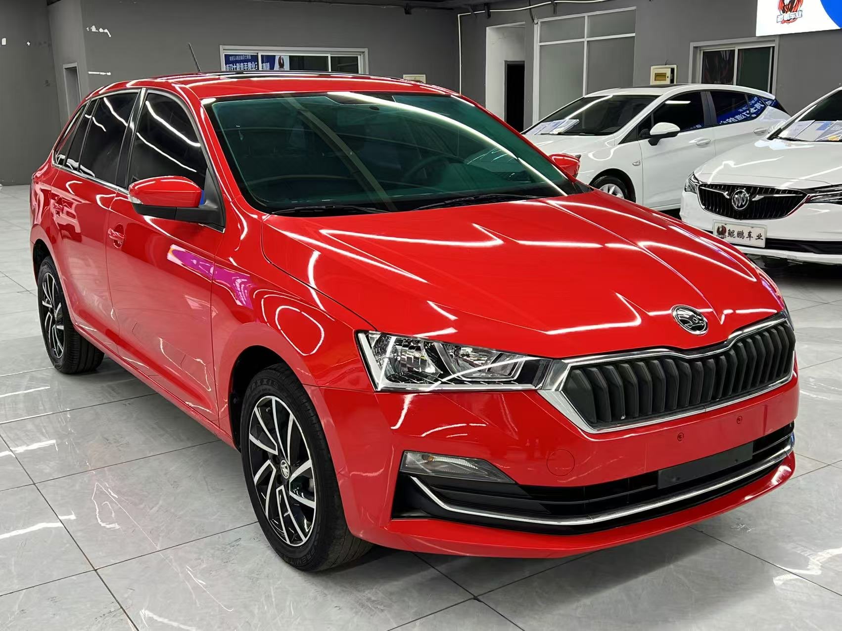 Skoda Rapid Spaceback 2020 immagine di auto #4