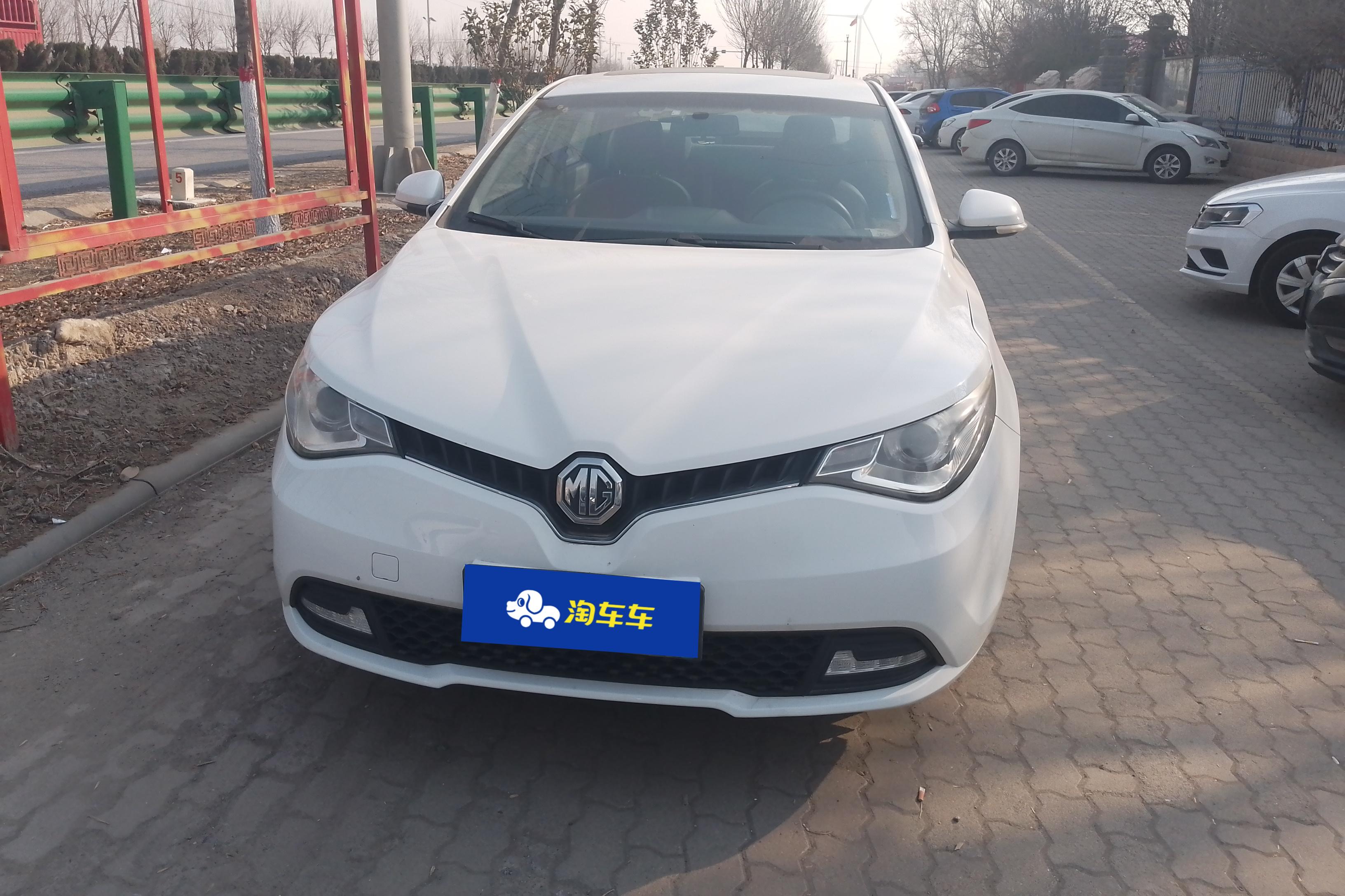 MG GT 2017 car image #4