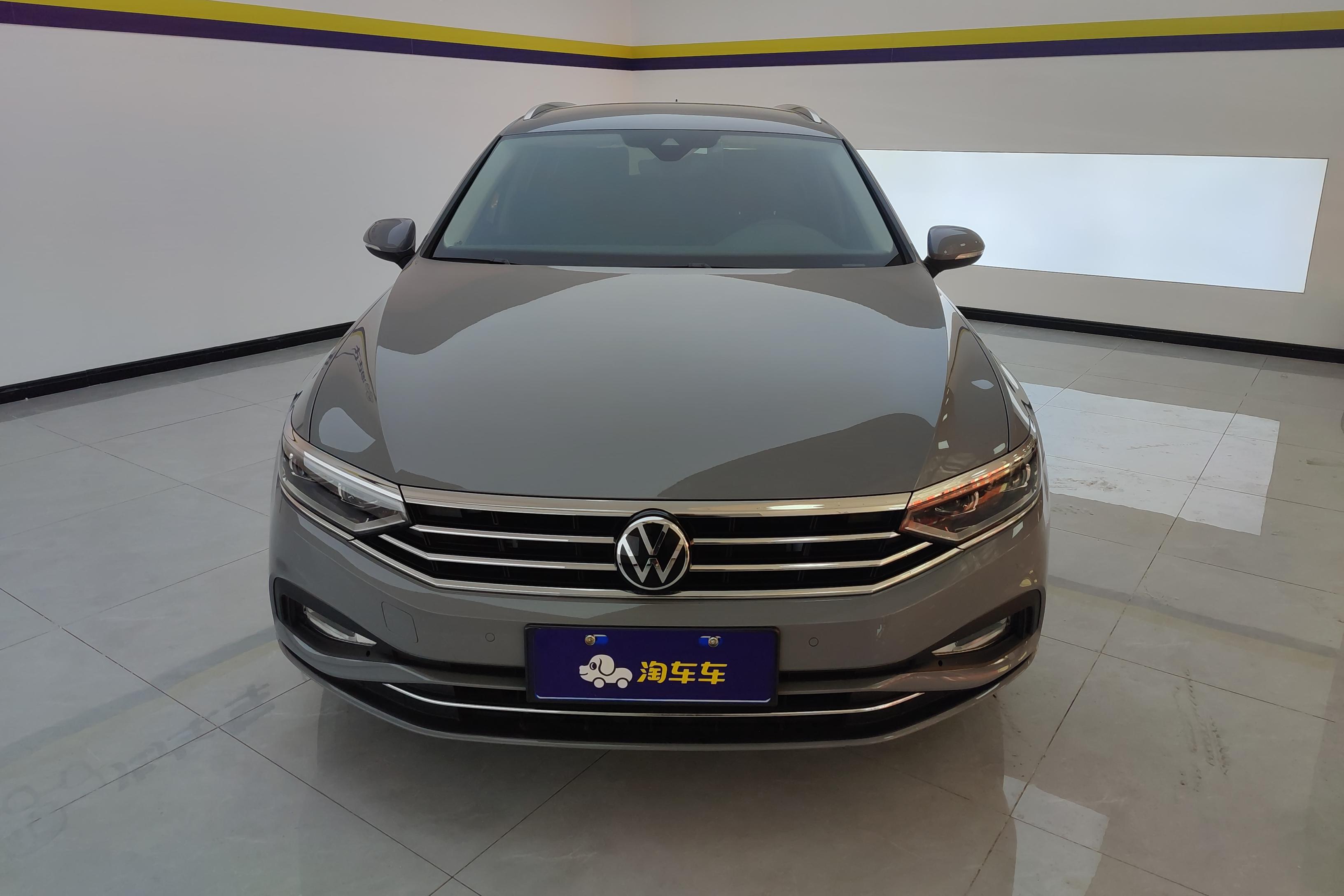Volkswagen Passat Variant 2022 immagine di auto #4
