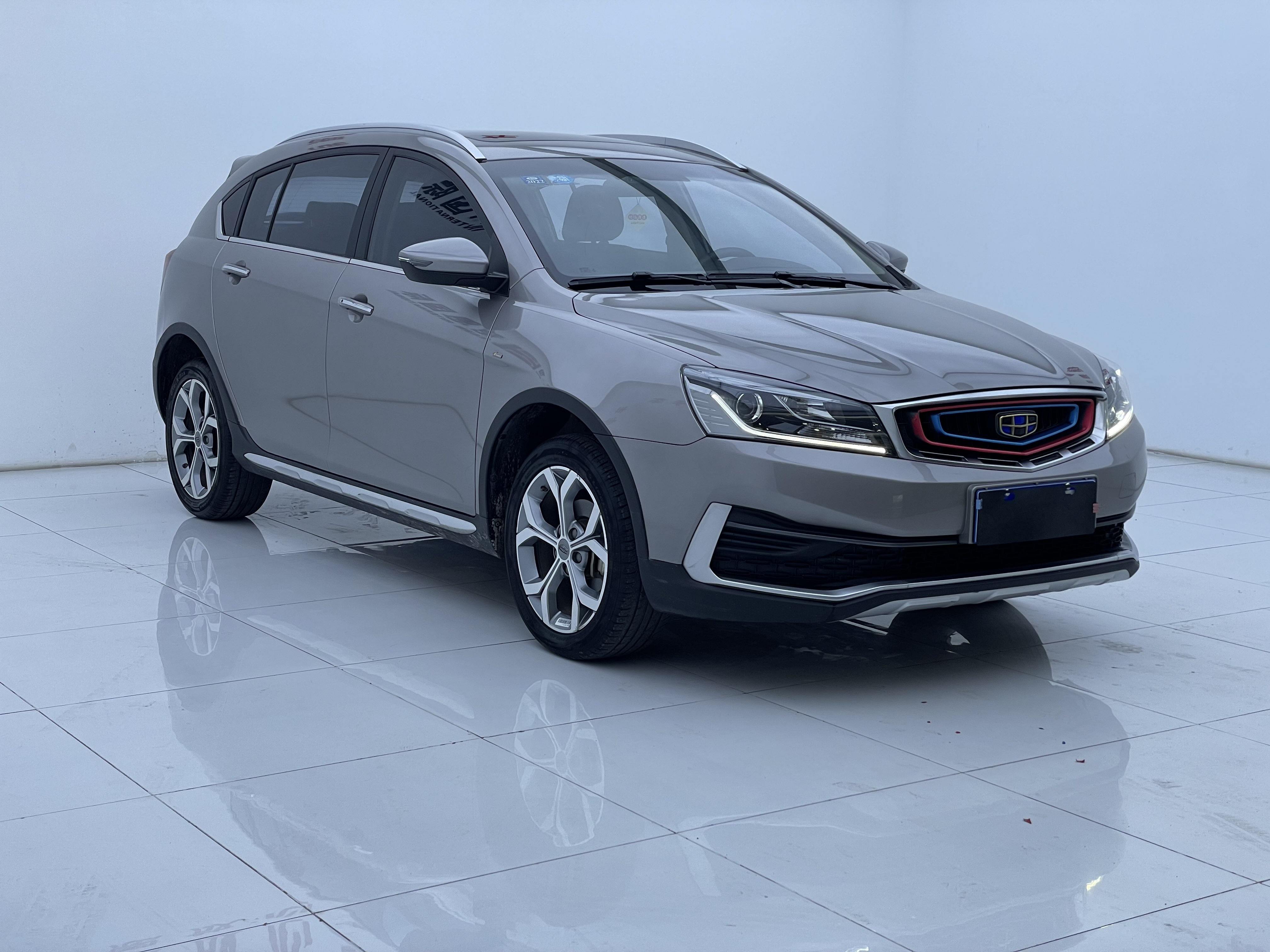 GEELY Vision S1 2018 car image #4