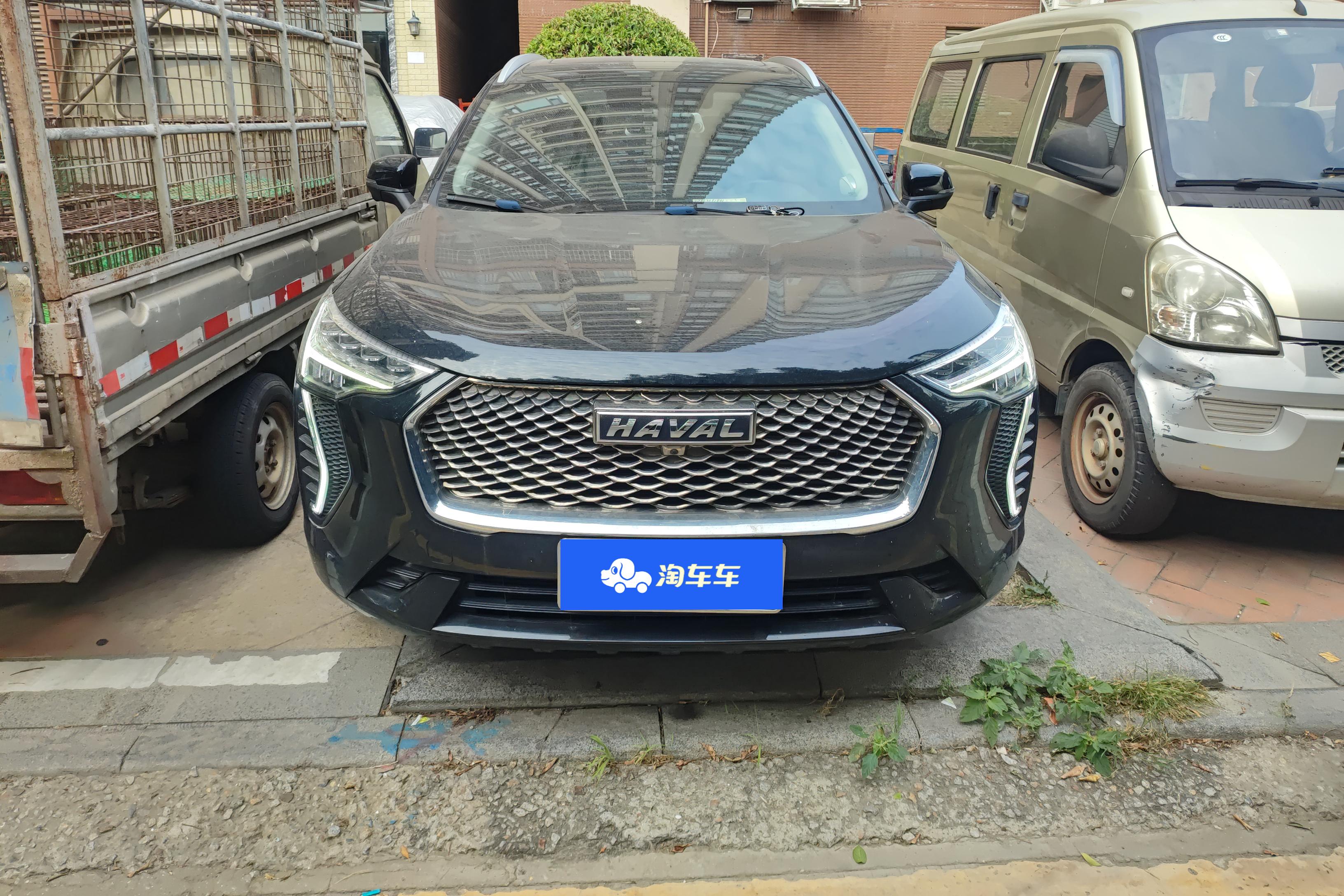 Haval Jolion 2021 #4 Haval Jolion 2021 car image #4