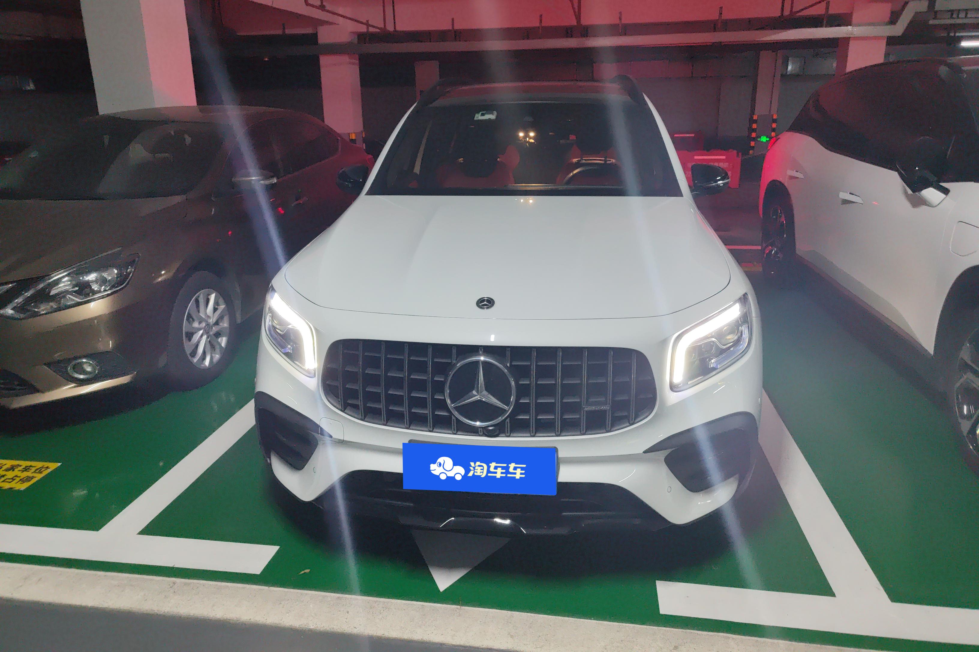 Mercedes-Benz GLB AMG 2020 immagine di auto #4