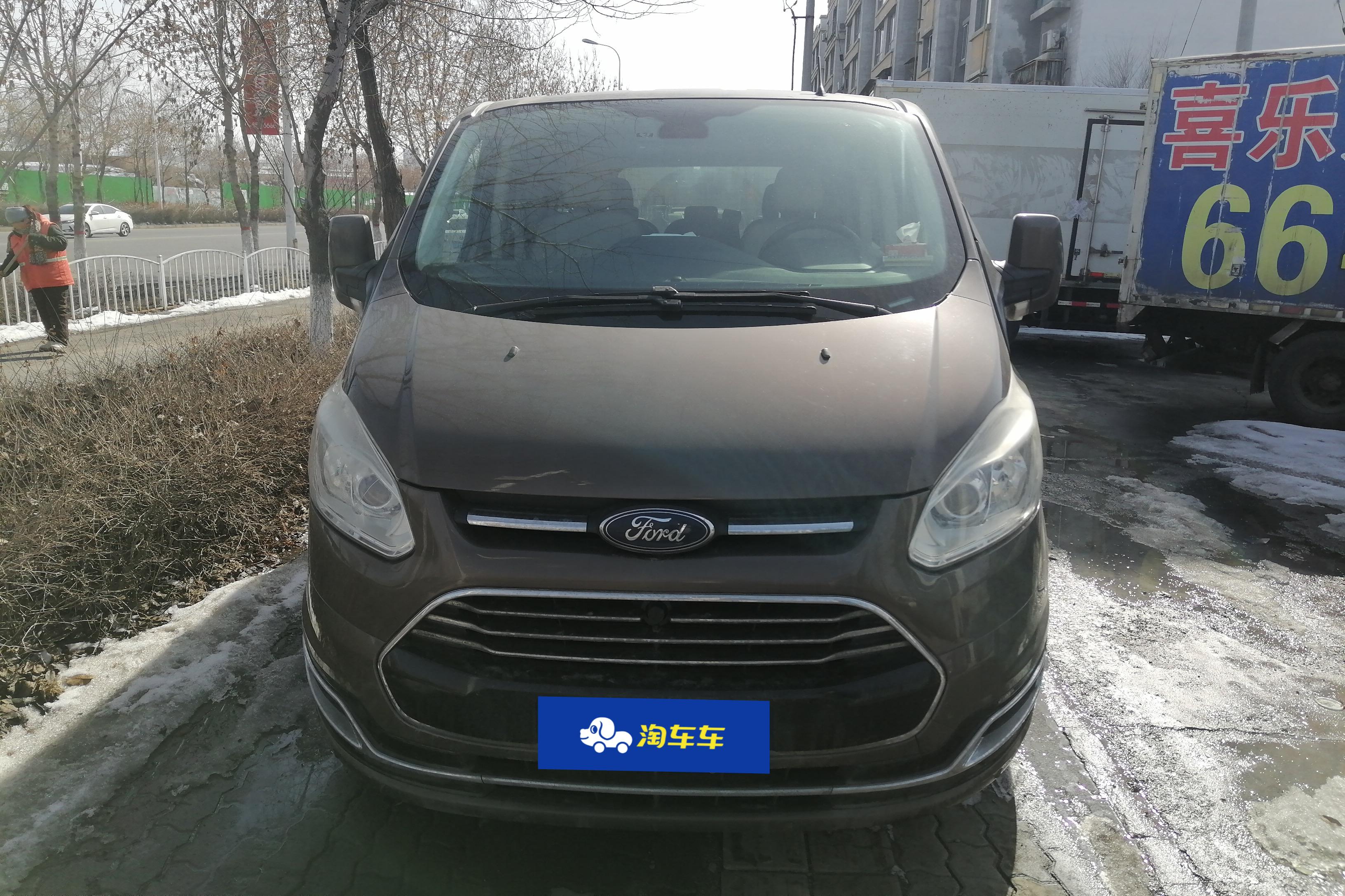 Ford Tourneo 2018 صورة سيارة #4