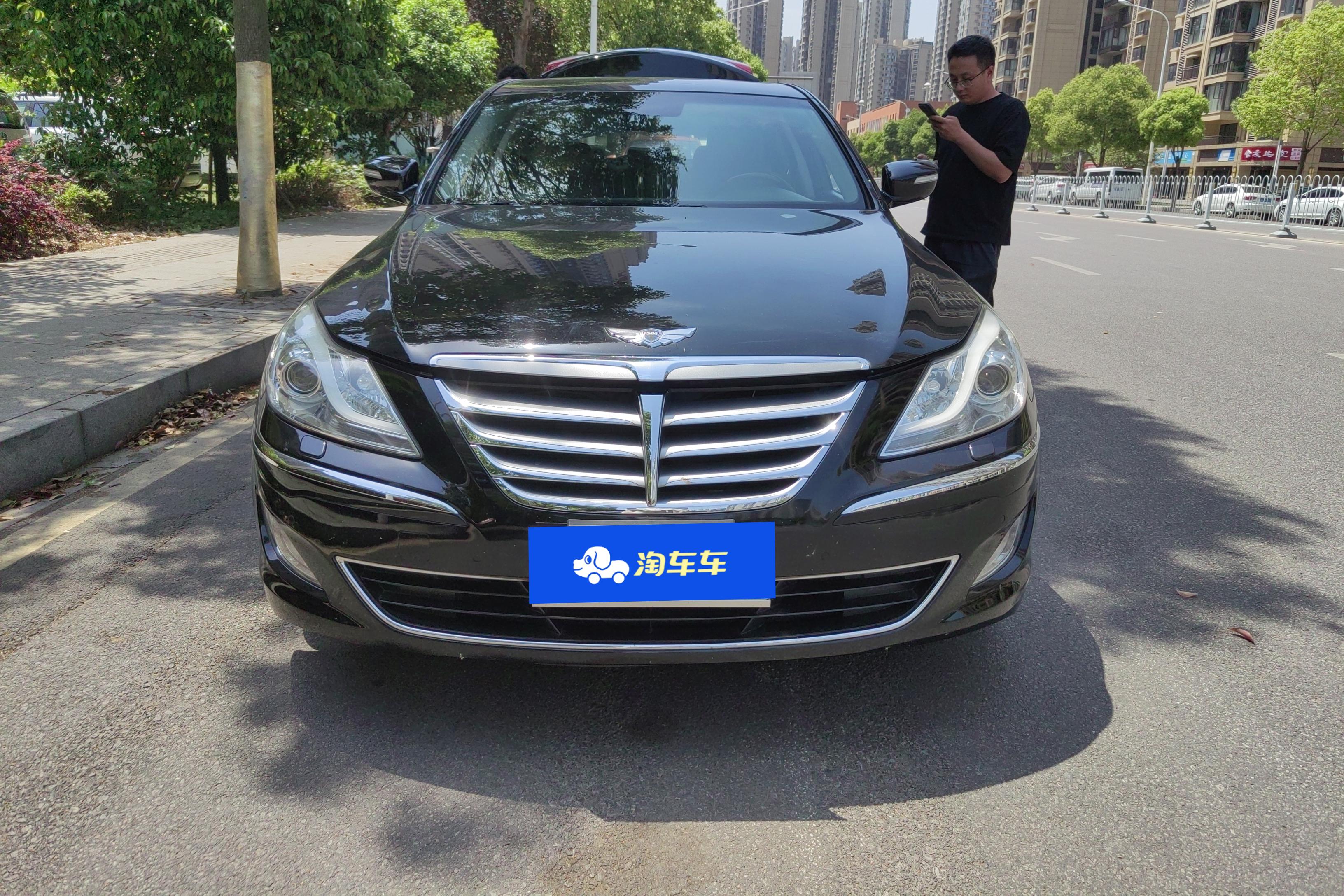 Hyundai Rohens 2014 car image #4