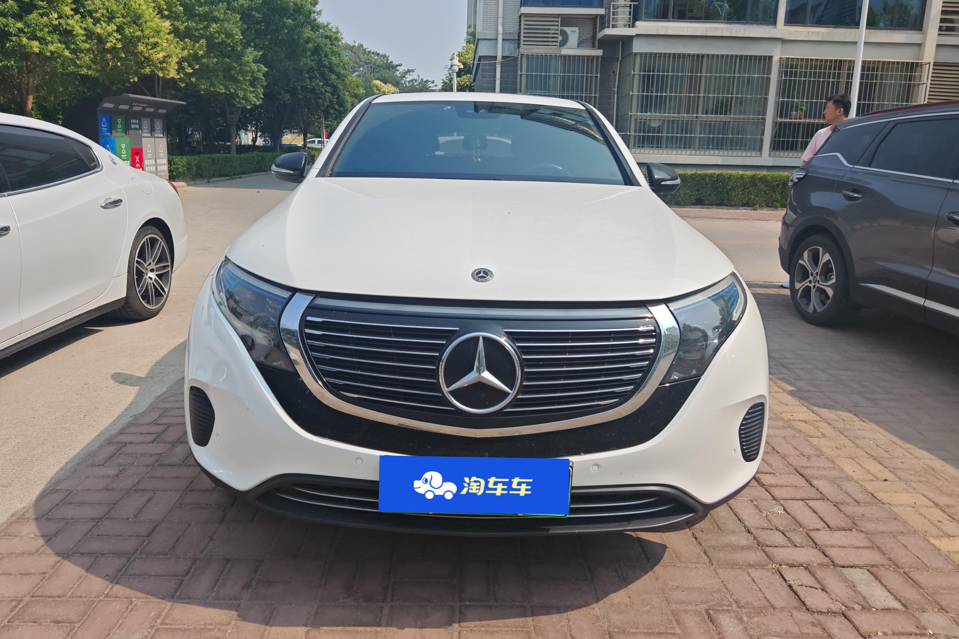 Mercedes-Benz EQC Class 2020 #4 Mercedes-Benz EQC Class 2020 car image #4