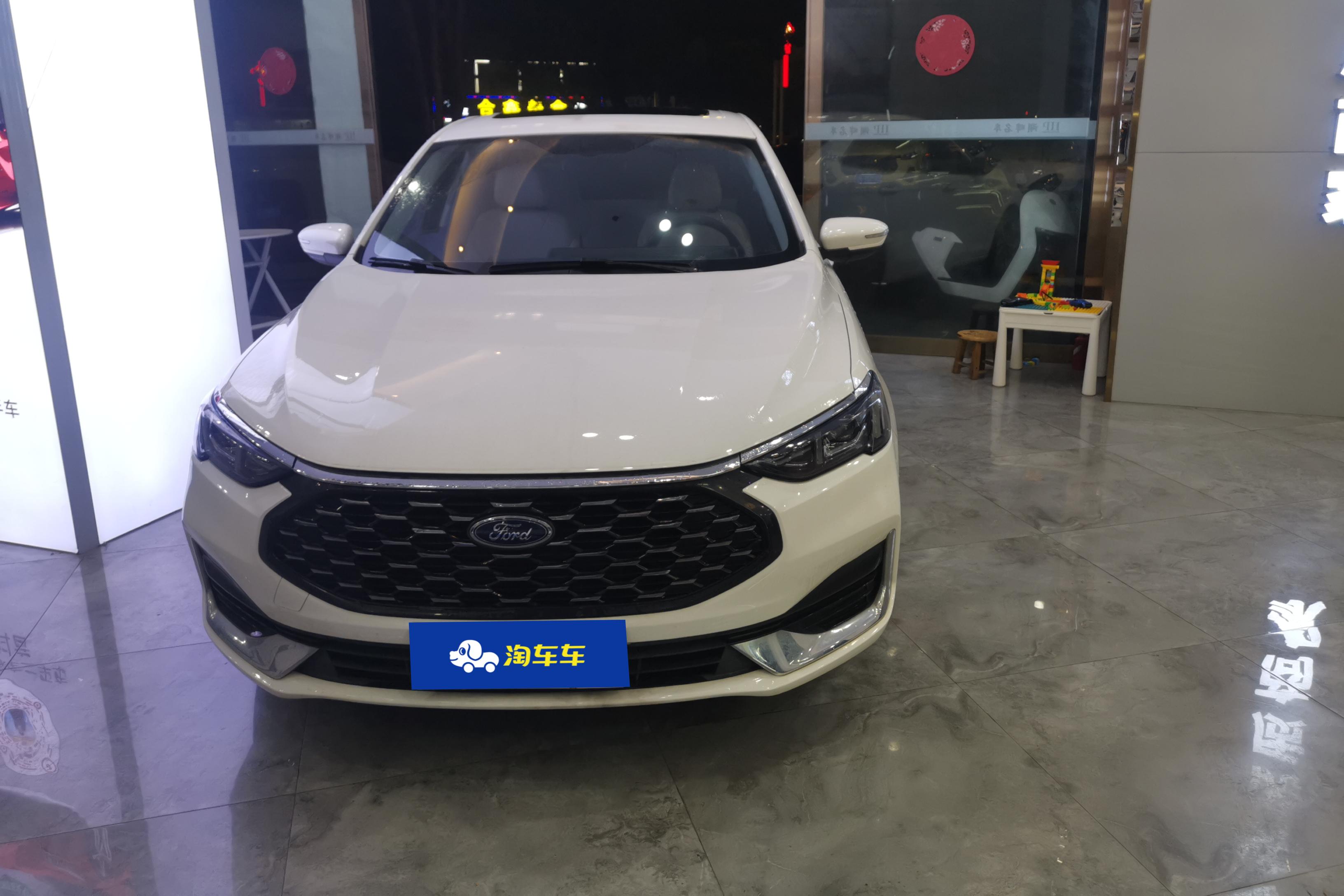 Ford Escort 2021 #4 Ford Escort 2021 car image #4