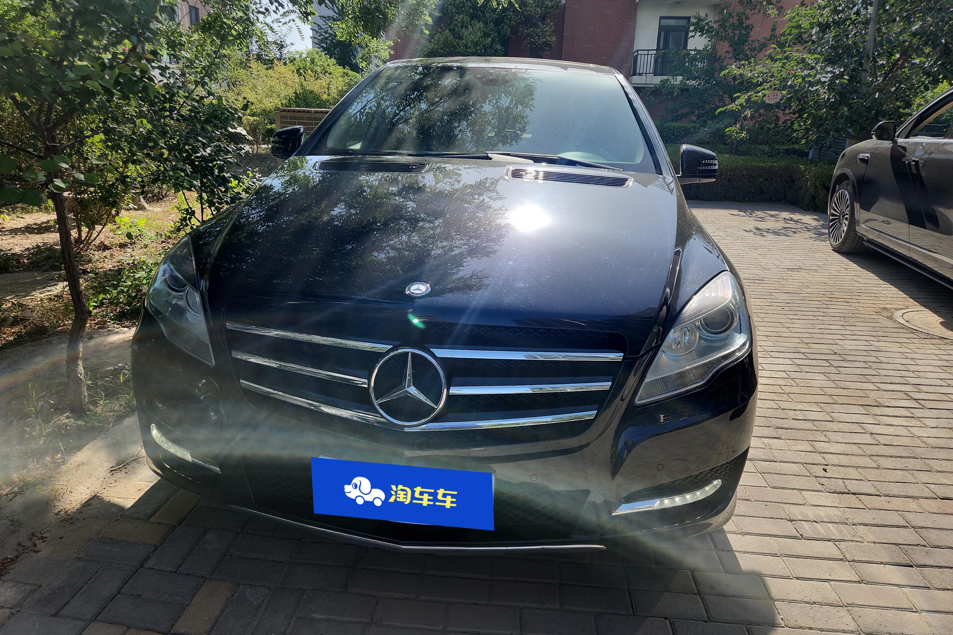 Mercedes-Benz R Class 2017 car image #4