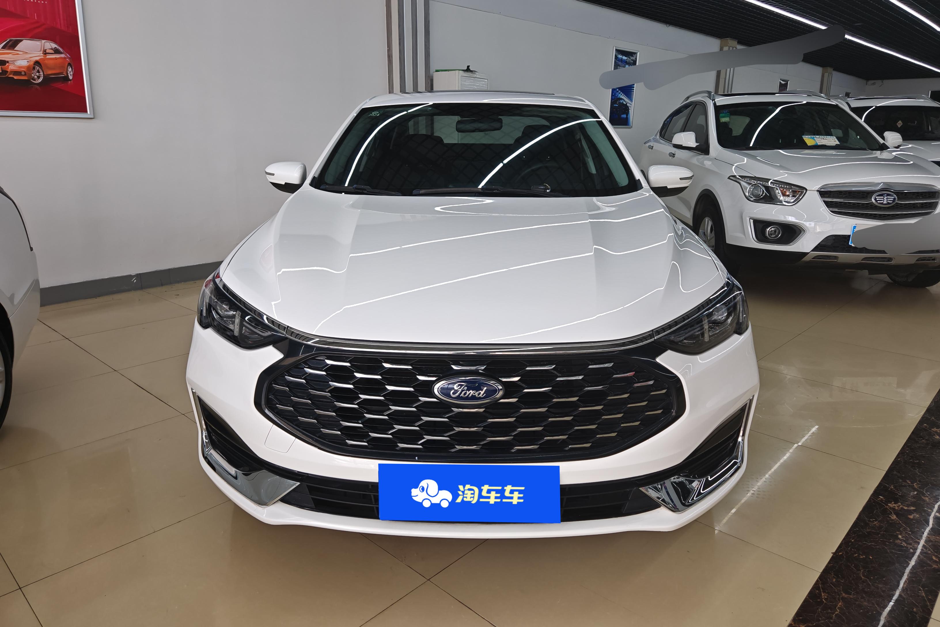 Ford Escort 2022 imagem de carro #4