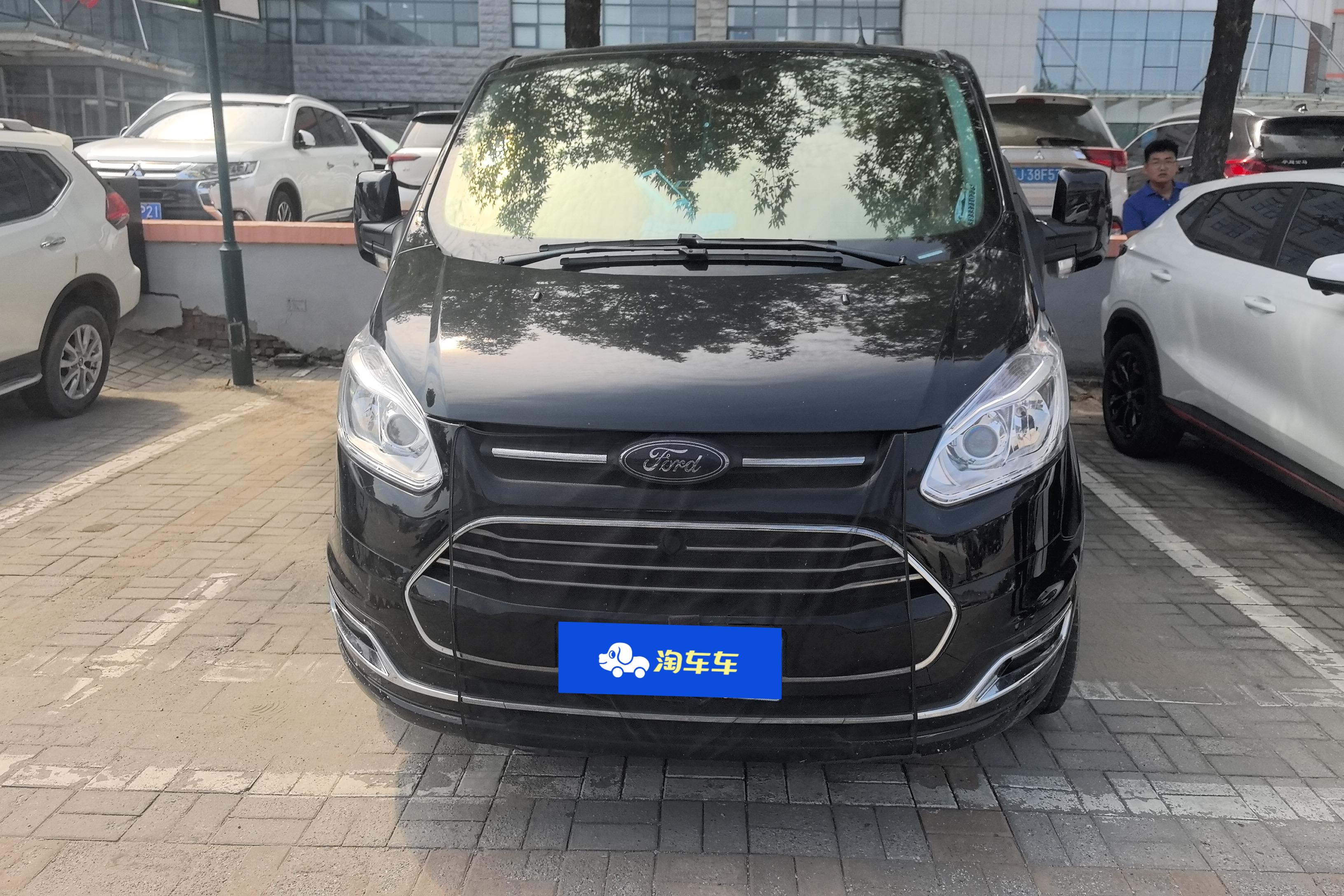 Ford Tourneo 2022 car image #4