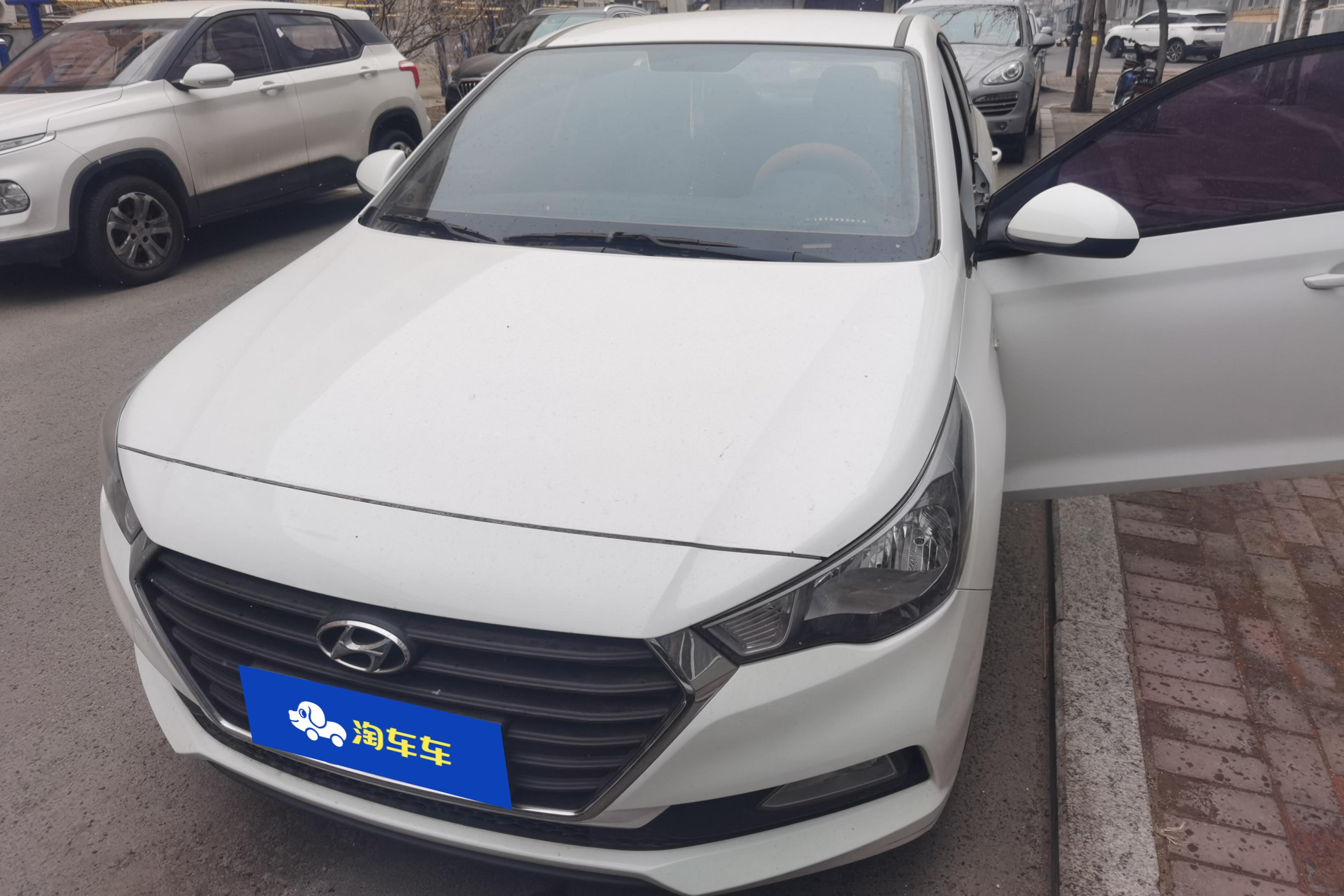 Hyundai Verna 2018 #4 Hyundai Verna 2018 car image #4