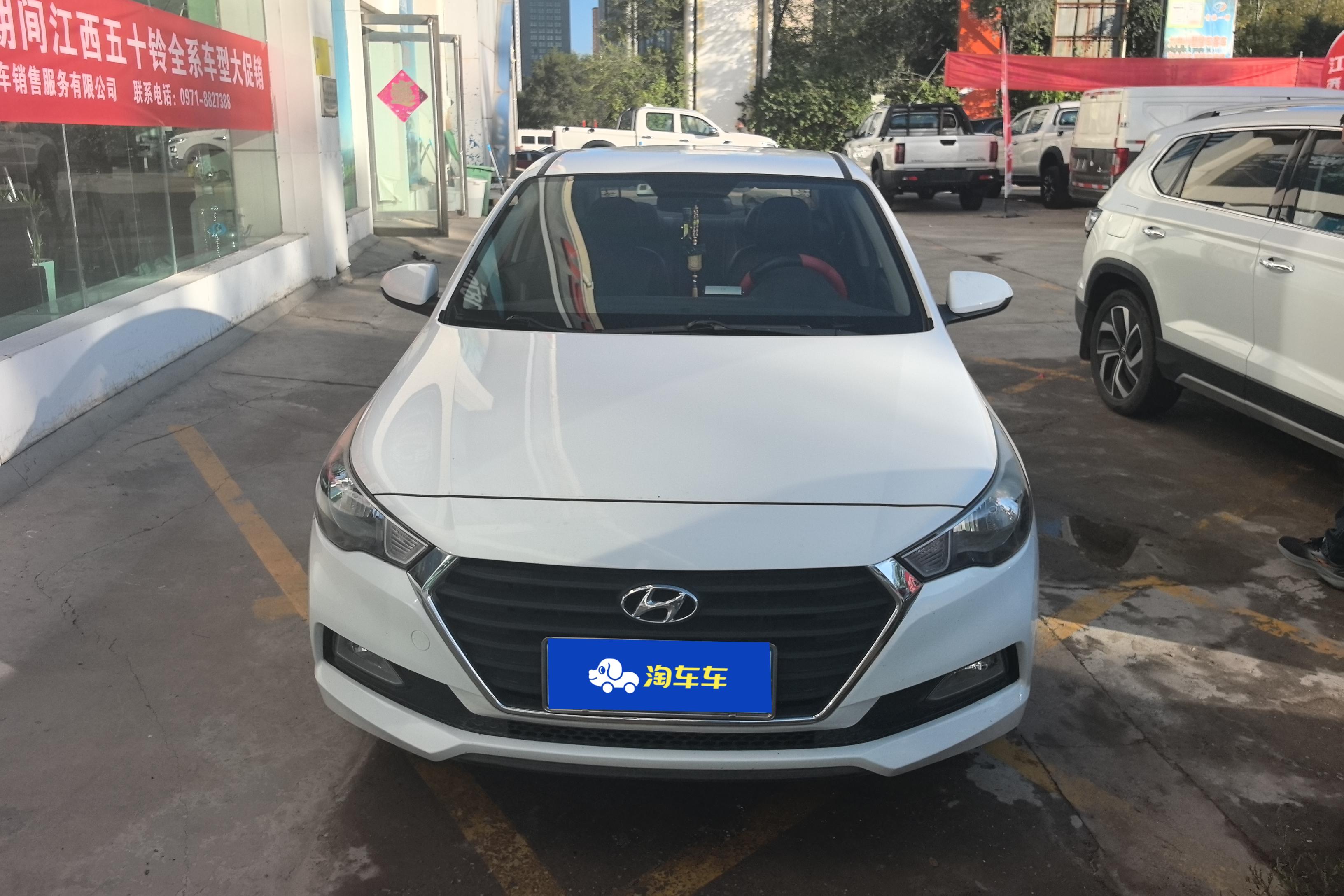 Hyundai Verna 2017 car image #4