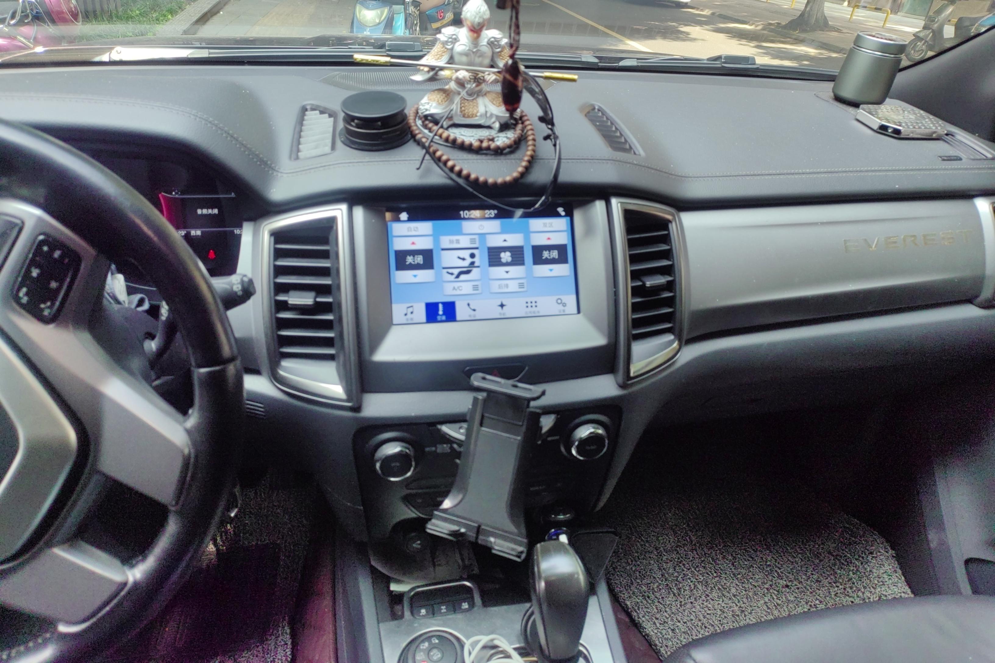 Ford Everest 2017 #4 Ford Everest 2017 صورة سيارة #4