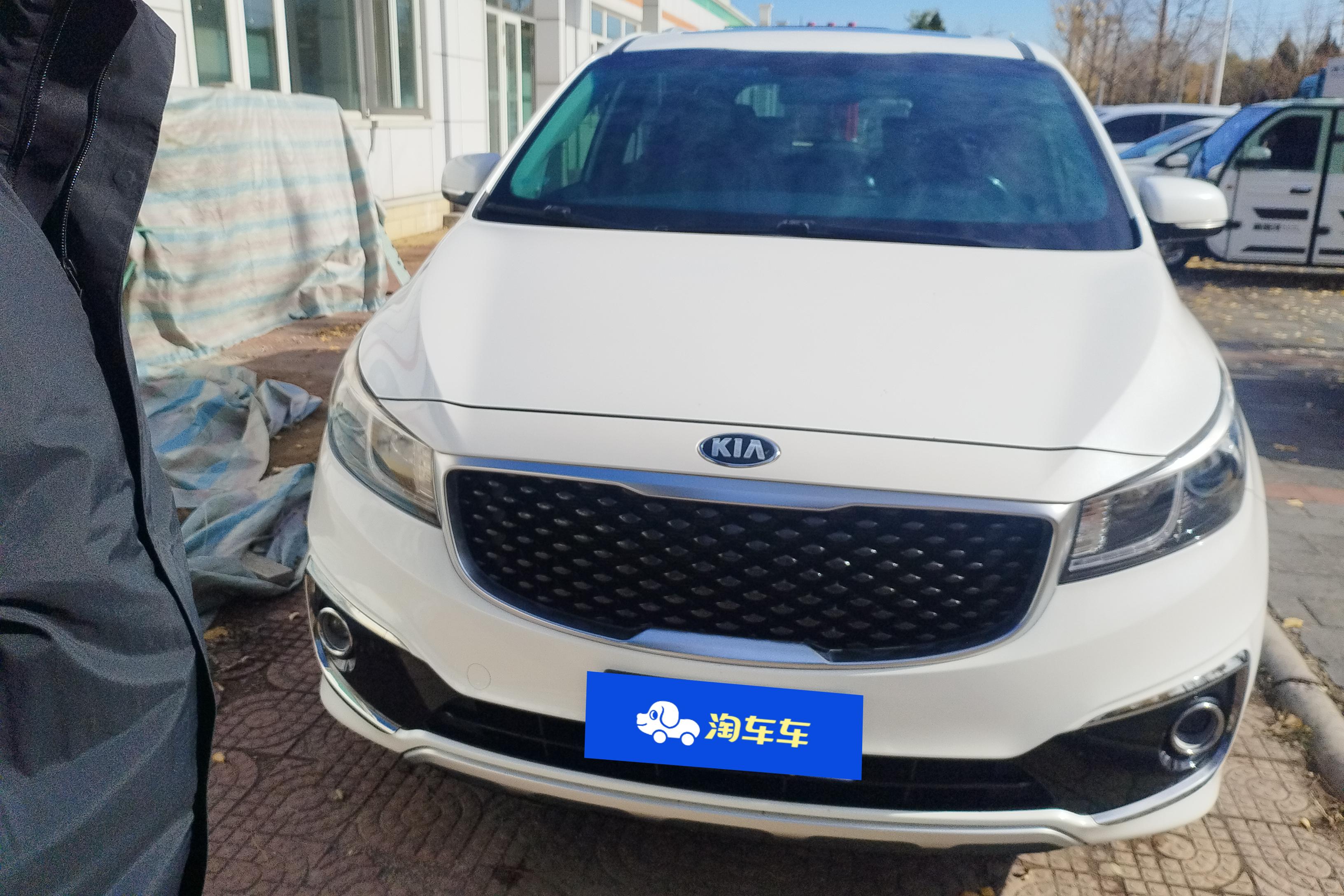 Kia Carnival 2017 изображение автомобиля #4