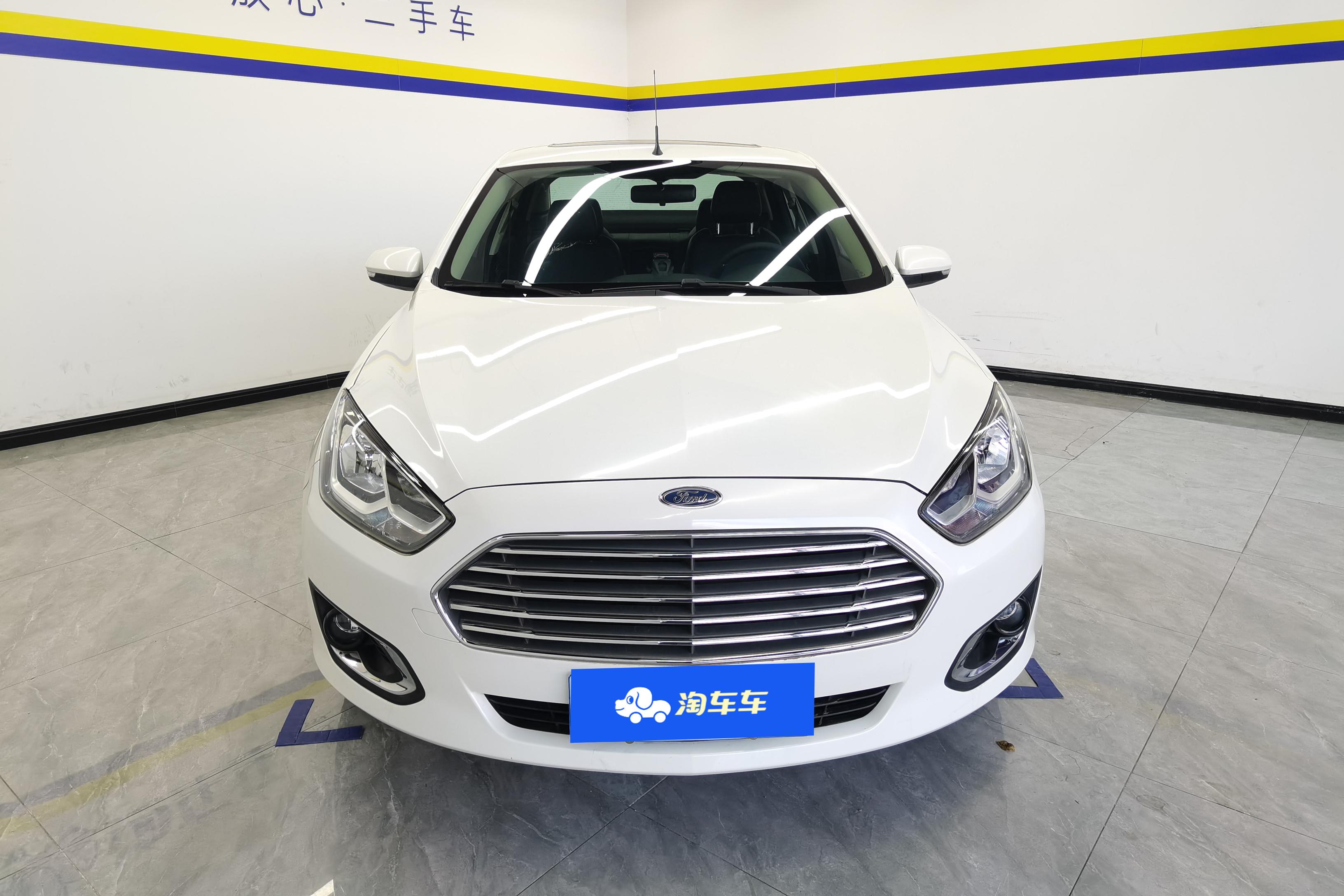 Ford Escort 2015 car image #4