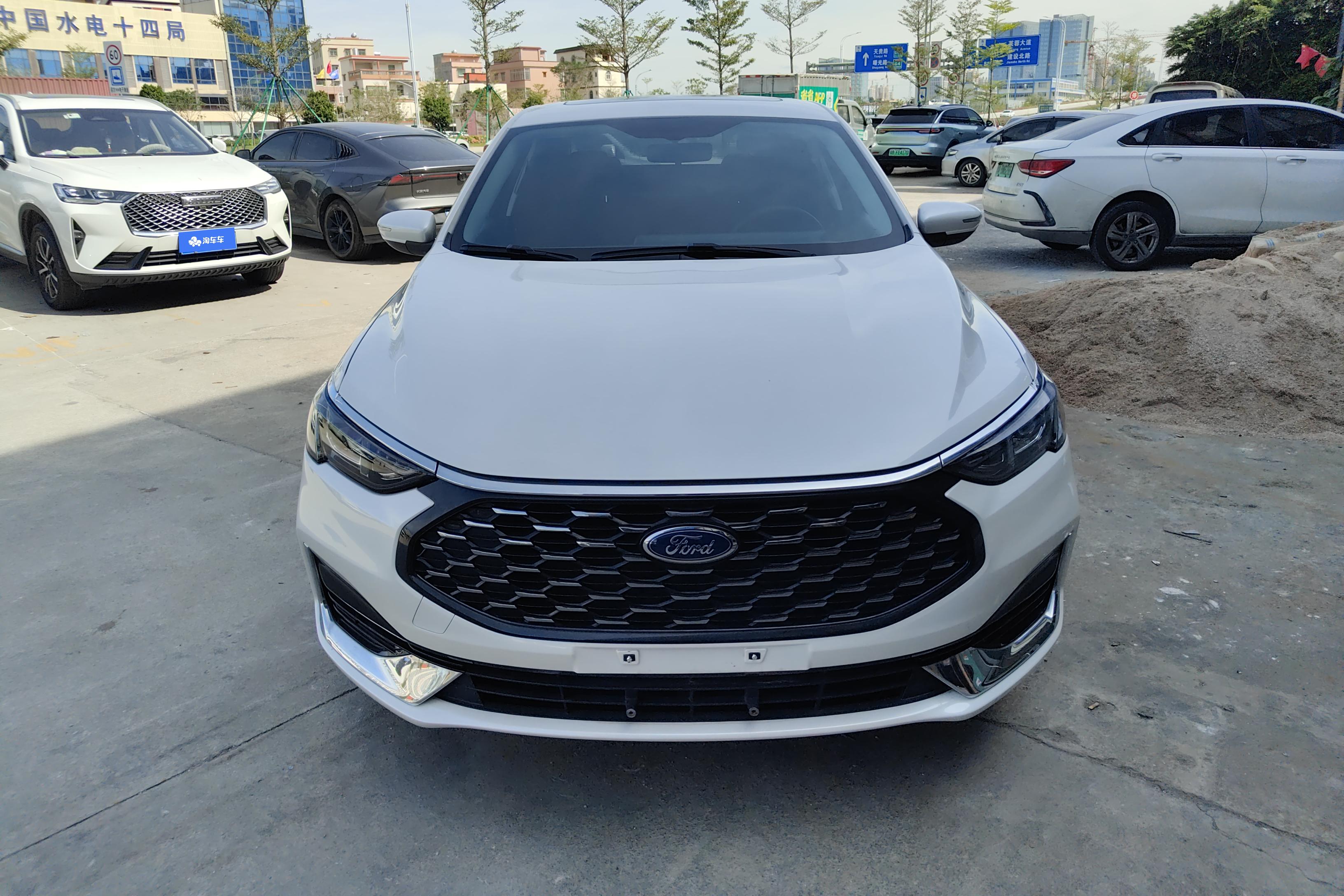 Ford Escort 2022 #4 Ford Escort 2022 car image #4