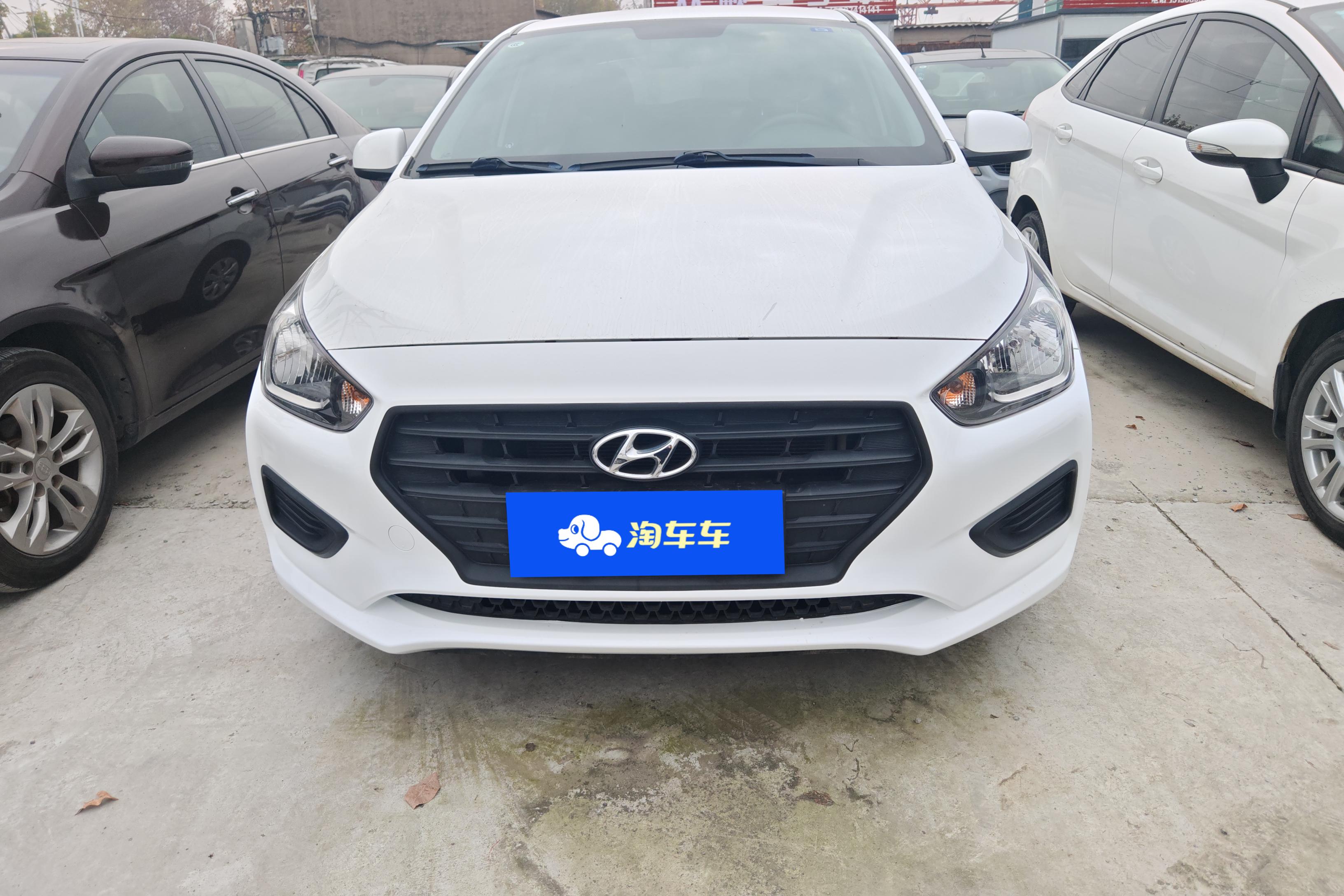 Hyundai Reina 2021 car image #4