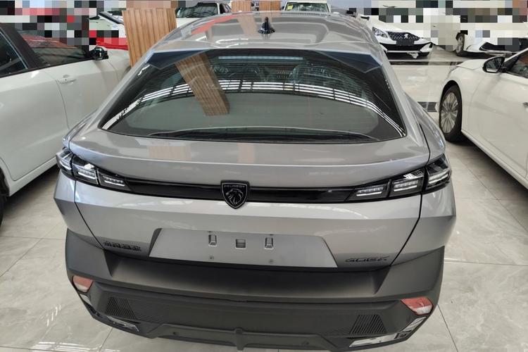 Peugeot 408X car image #4