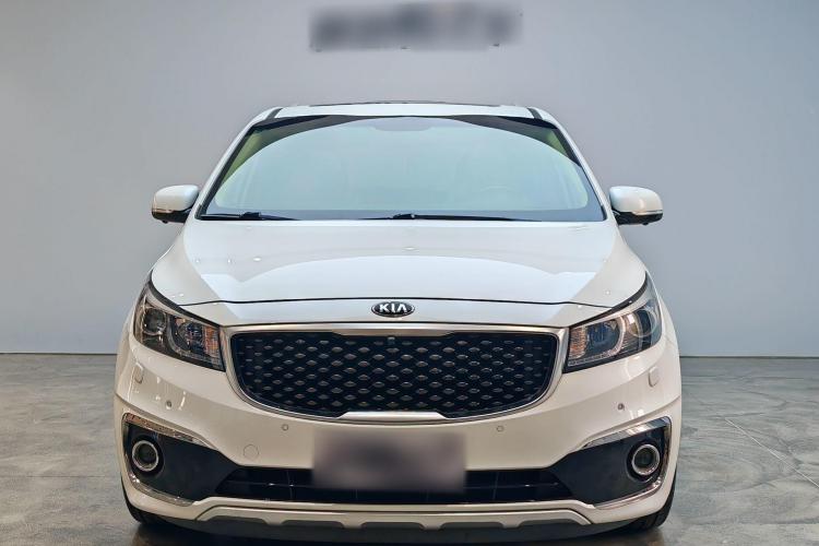 Kia Carnival (Imported) 2018 car image #4