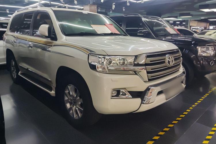 Toyota 2016 car image #4