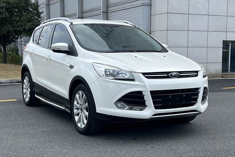 Ford Kuga 2016 #4 Ford Kuga 2016 car image #4