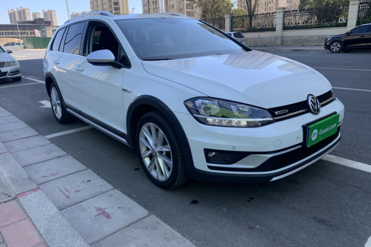 Volkswagen Golf (Imported) 2019 #4 Volkswagen Golf (Imported) 2019 imagem de carro #4