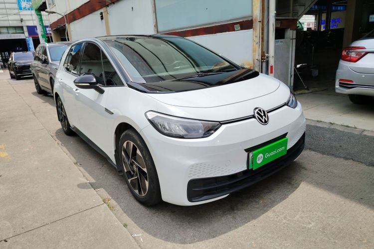 Volkswagen ID.3 2023 #4 Volkswagen ID.3 2023 car image #4