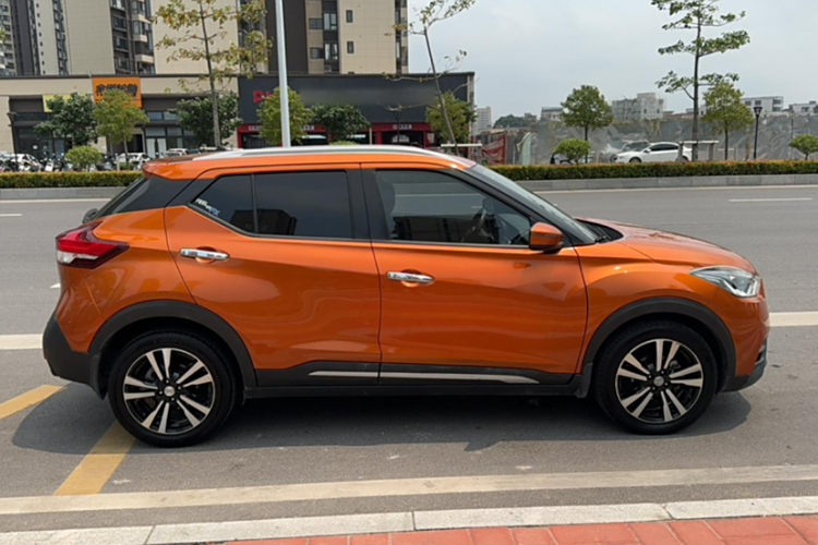 Nissan Kicks 2017 immagine di auto #4