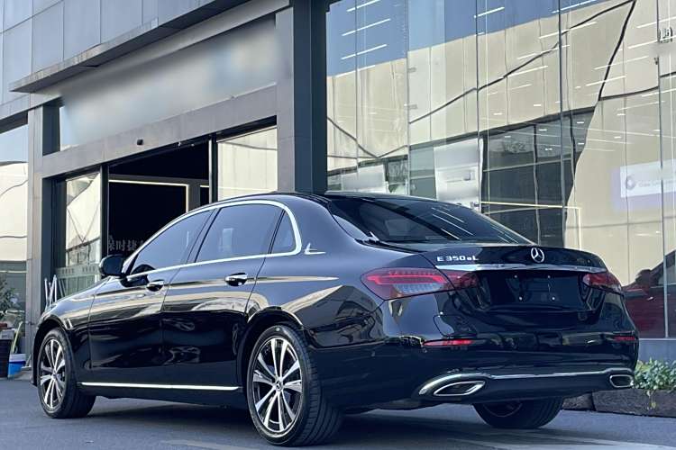 Mercedes-Benz E Class New Energy 2021 car image #4