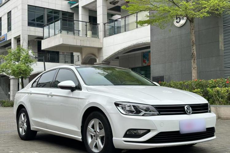 Volkswagen Lamando 2018 immagine di auto #4