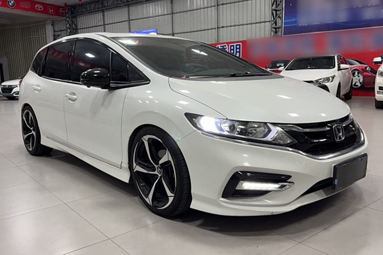 Honda Jade 2017 car image #4