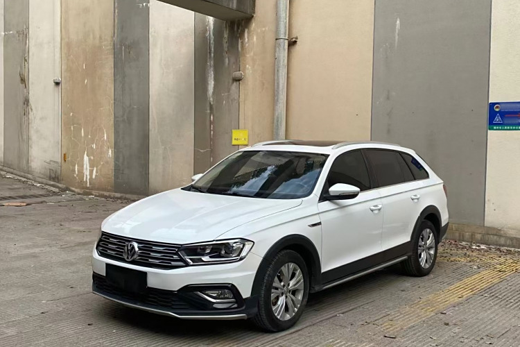 Volkswagen C-Trek 2018 immagine di auto #4