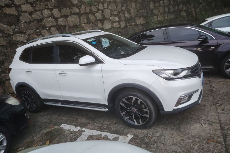 Roewe RX5 2016 изображение автомобиля #4