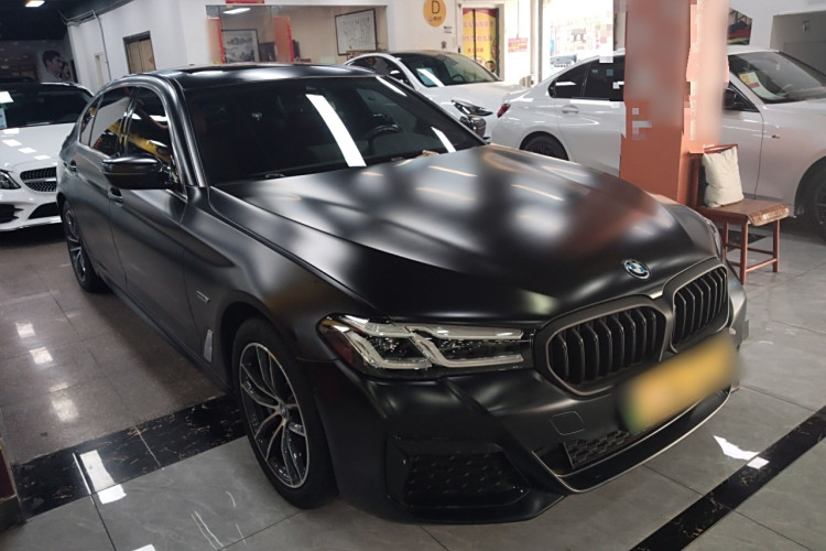 BMW M5 New Energy 2023 car image #4