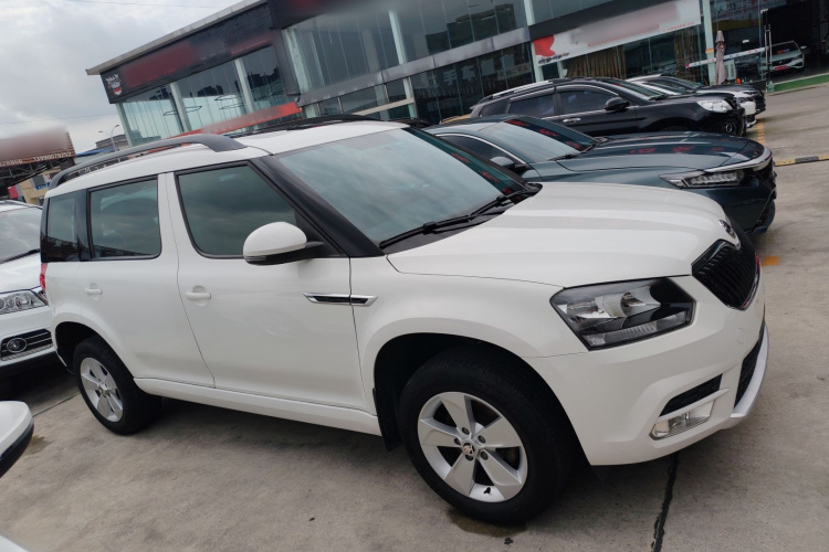 Skoda Yeti (Imported) 2015 car image #4
