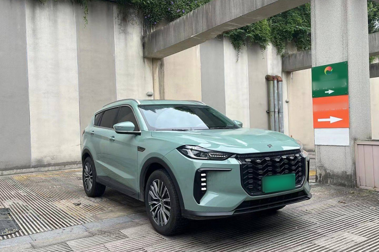 Jetour X70 C-DM 2025 #4 Jetour X70 C-DM 2025 car image #4