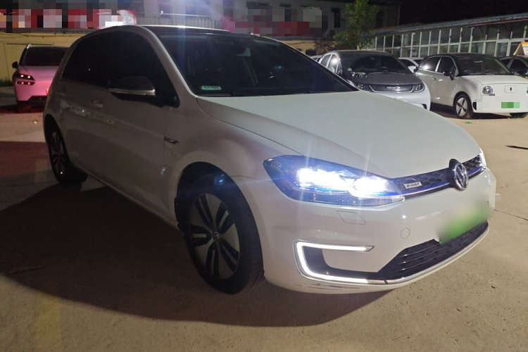 Volkswagen Golf Pure Electric 2021 #4 Volkswagen Golf Pure Electric 2021 image de voiture #4