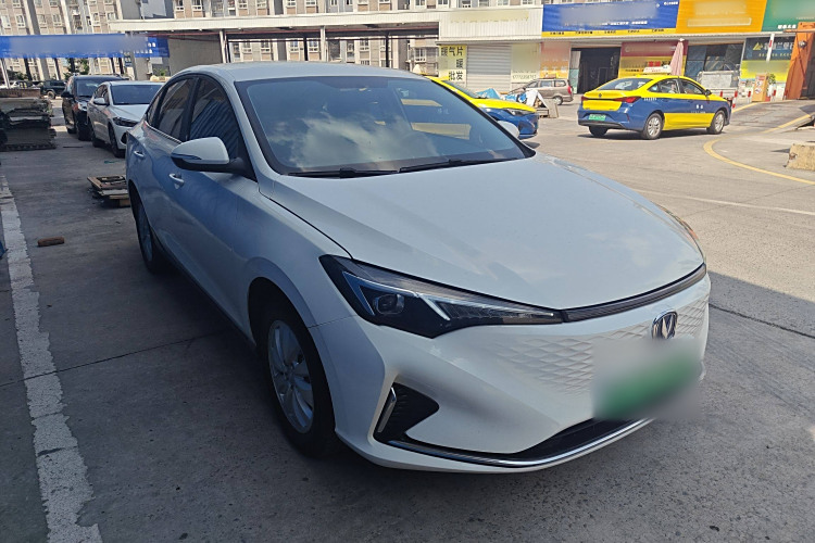 Changan Eado EV 2022 #4 Changan Eado EV 2022 car image #4