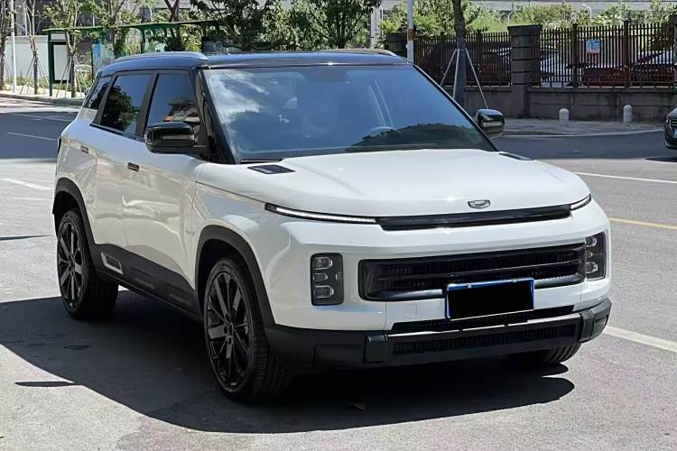GEELY ICON 2024 car image #4