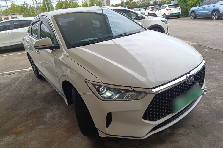 BYD e3 2022 car image #4