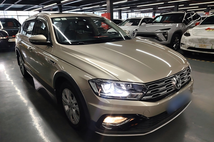 Volkswagen C-Trek 2018 immagine di auto #4