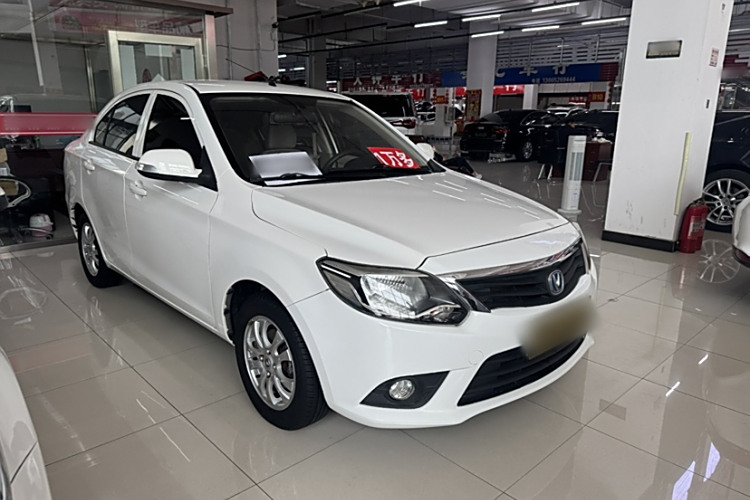 长安 悦翔V3 2017 汽车图片 #4