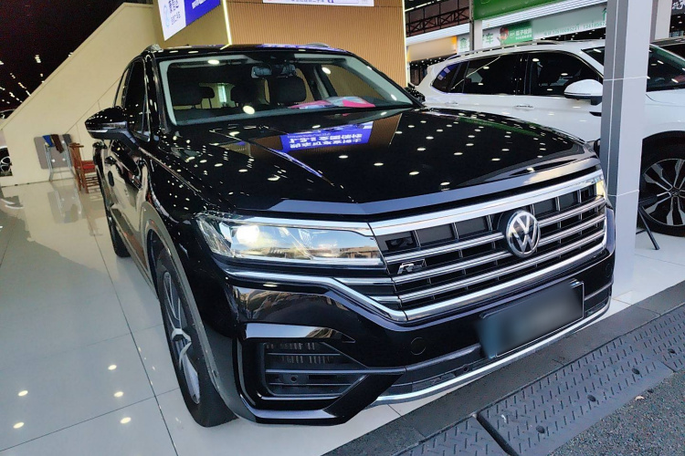 Volkswagen Touareg 2020 car image #4