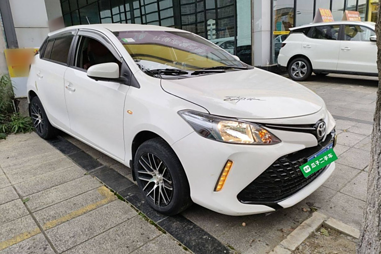 Toyota Vios FS 2019 صورة سيارة #4