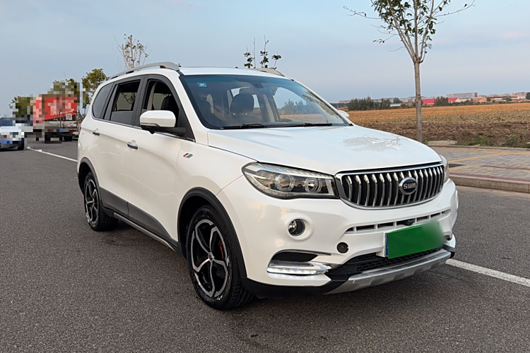 SWM X7 2018 imagen de coche #4