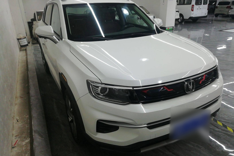 Changan CS35MAX 2019 car image #4