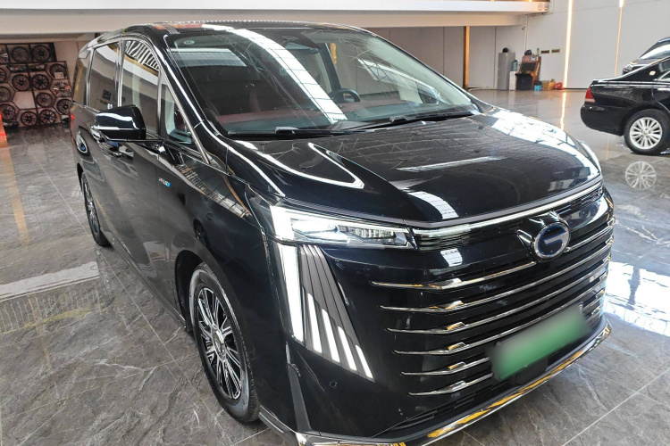 GAC Trumpchi E9 2025 #4 GAC Trumpchi E9 2025 car image #4