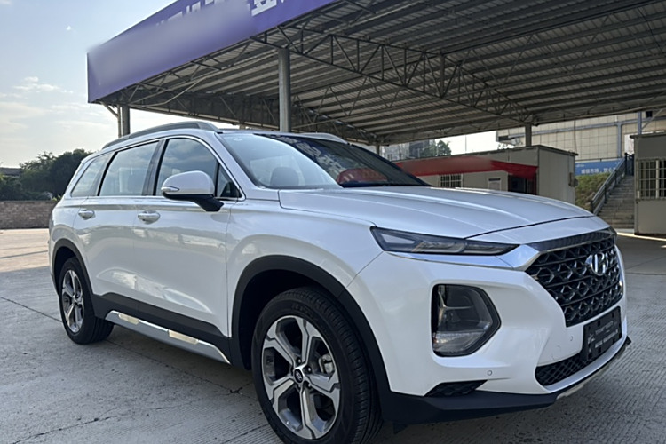 哪吒汽车 哪吒S猎装 2023 #4 哪吒汽车 哪吒S猎装 2023 汽车图片 #4